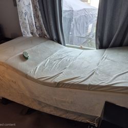 TempurPedic Mattress With Adjustable Base 