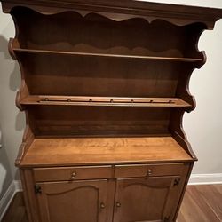 Ethan Allen Hutch