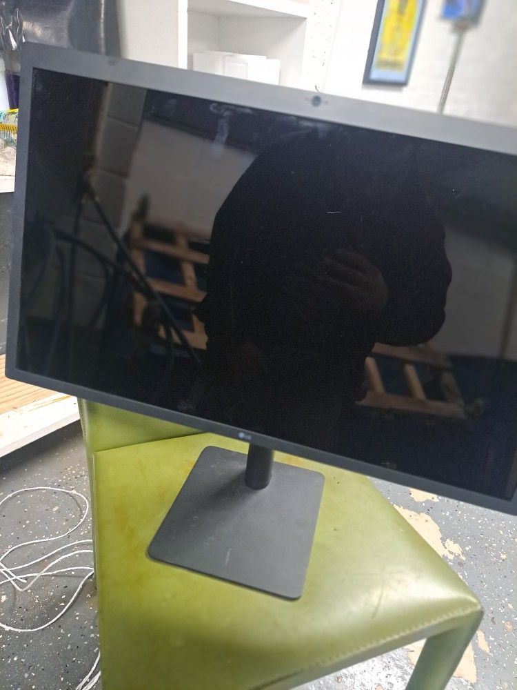 LG Ultra Fine 5k Monitor