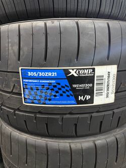 Gladiator X Comp HP 305/30ZR21 Tire