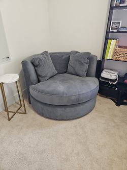 Swivel Couch