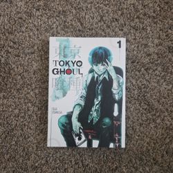 Old Gameinformer Magazines (21) , Sci Fi / Fiction Books (4)