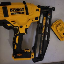 Dewalt 16g Nailer 