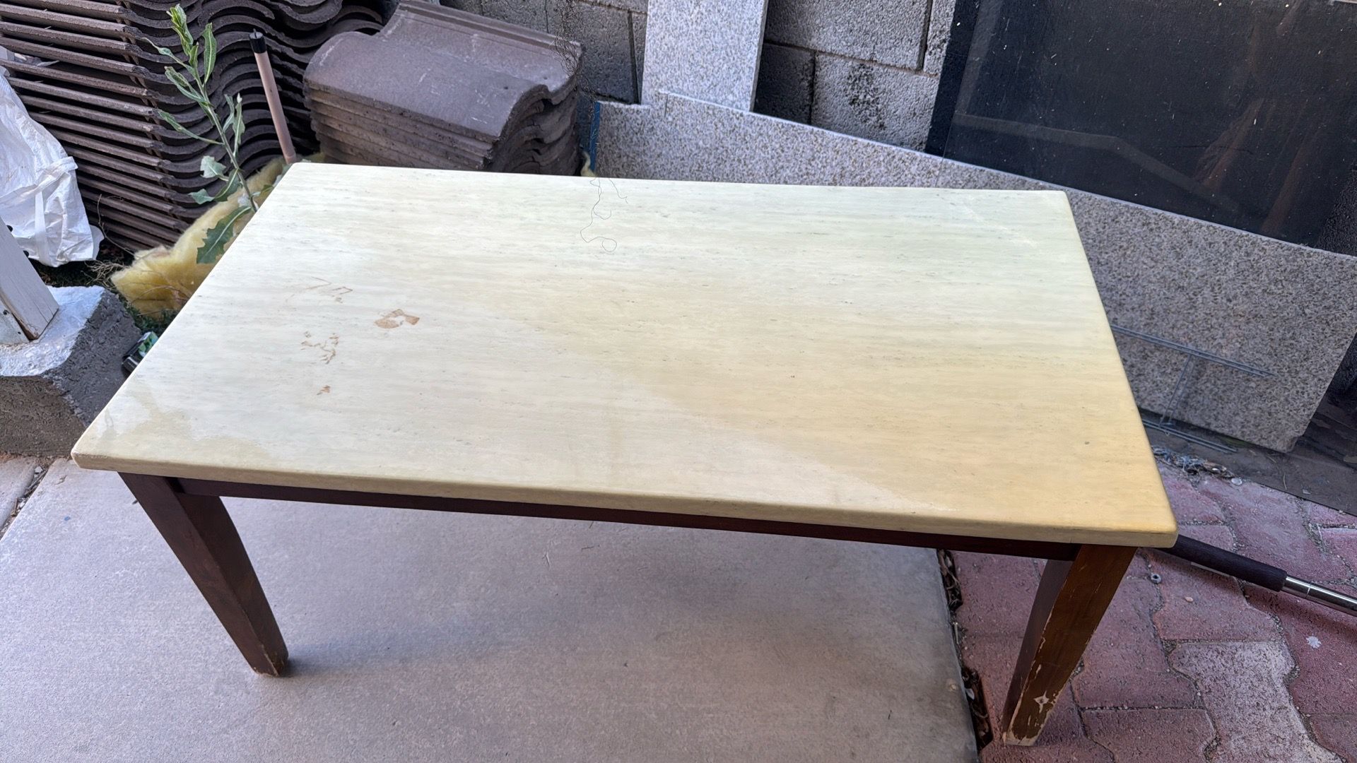 42x22” marble coffee table