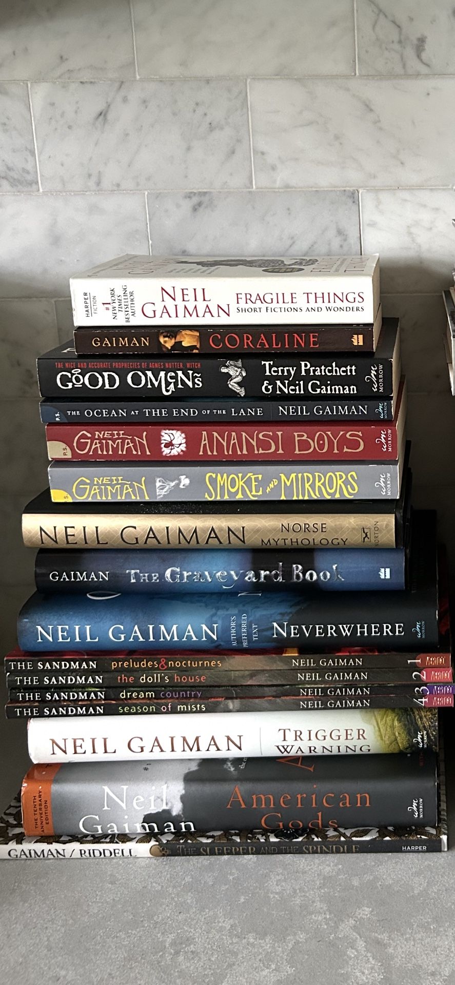 Lot Of 16 Neil Gaiman Books & Graphic Novels