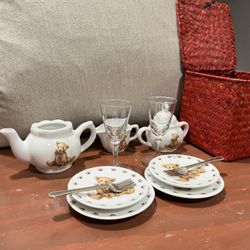 Girls Vintage Porcelain Child's Play Tea Set