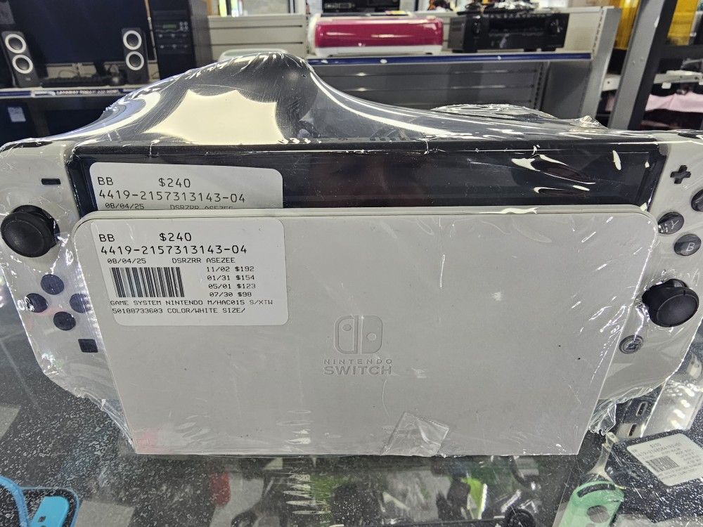 Nintendo Switch OLED. ASK FOR RYAN. #4(contact info removed)143-04