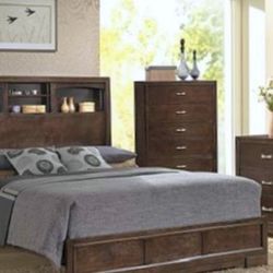 Walnut 5 Piece Bedroom Set - Solid Wood