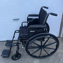 Wheelchair 