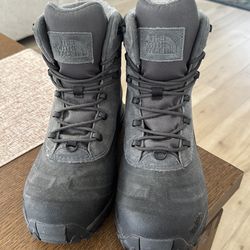 Snow boots - the north face