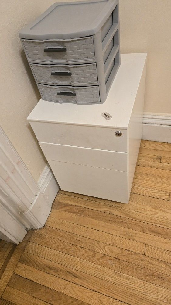 Cabinet Organizer