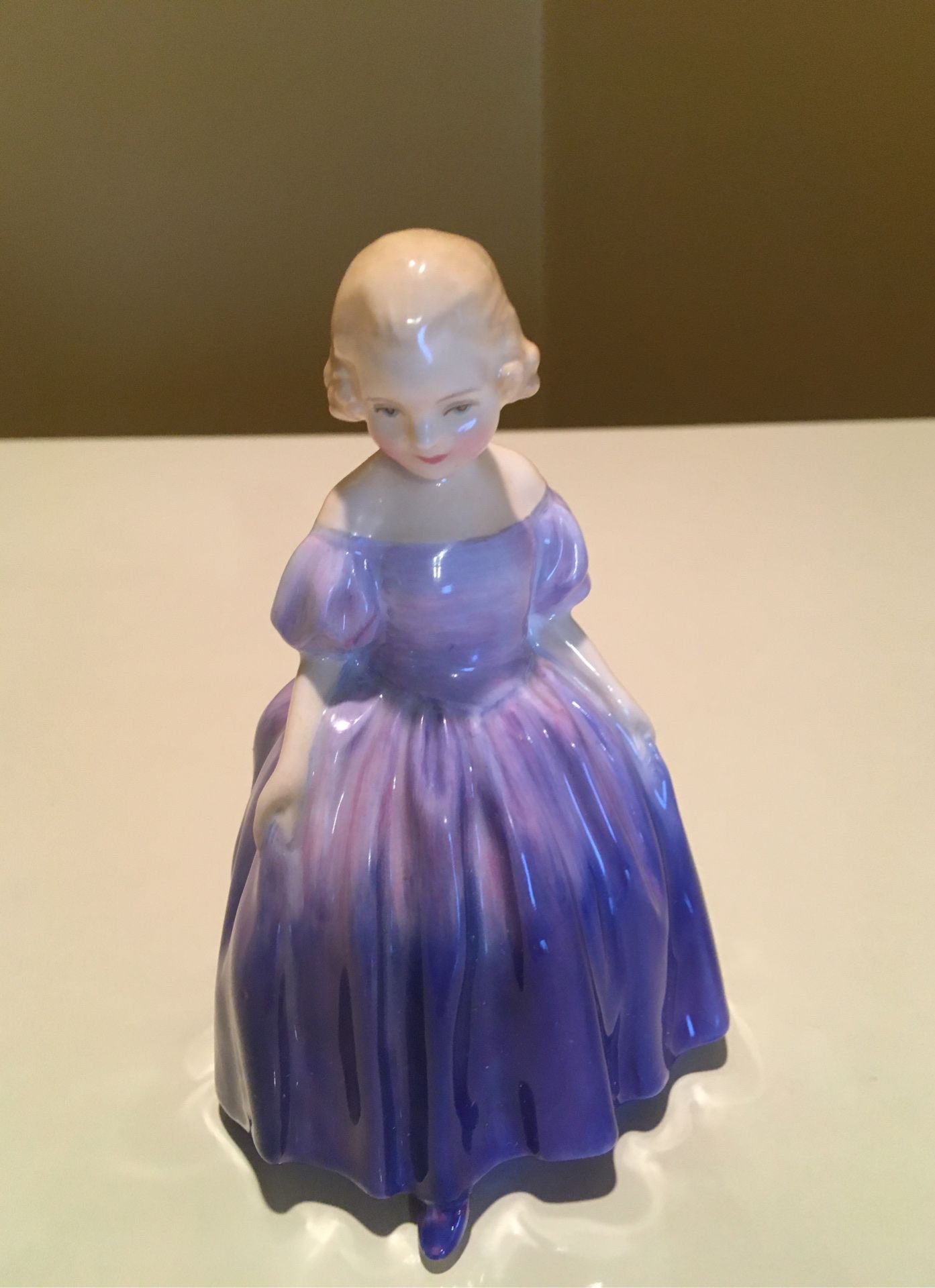 “MARIE” Royal Doulton Vintage Porcelain Figurine