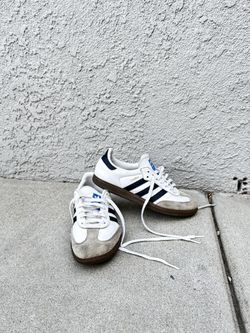 adidas/ Samba