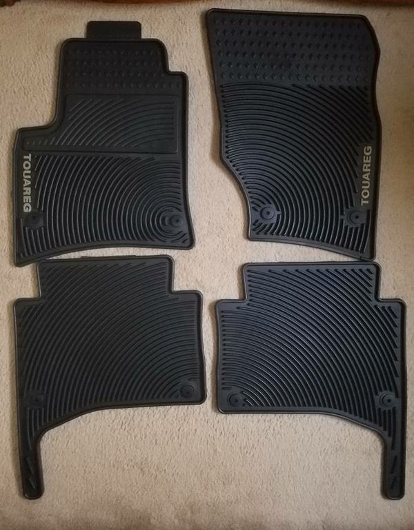 2004 To 2010 Vw Touareg Genuine Factory Oem Rubber Floor Mats For