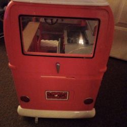 American Dream Girl Food Truck Good Condition $35.00