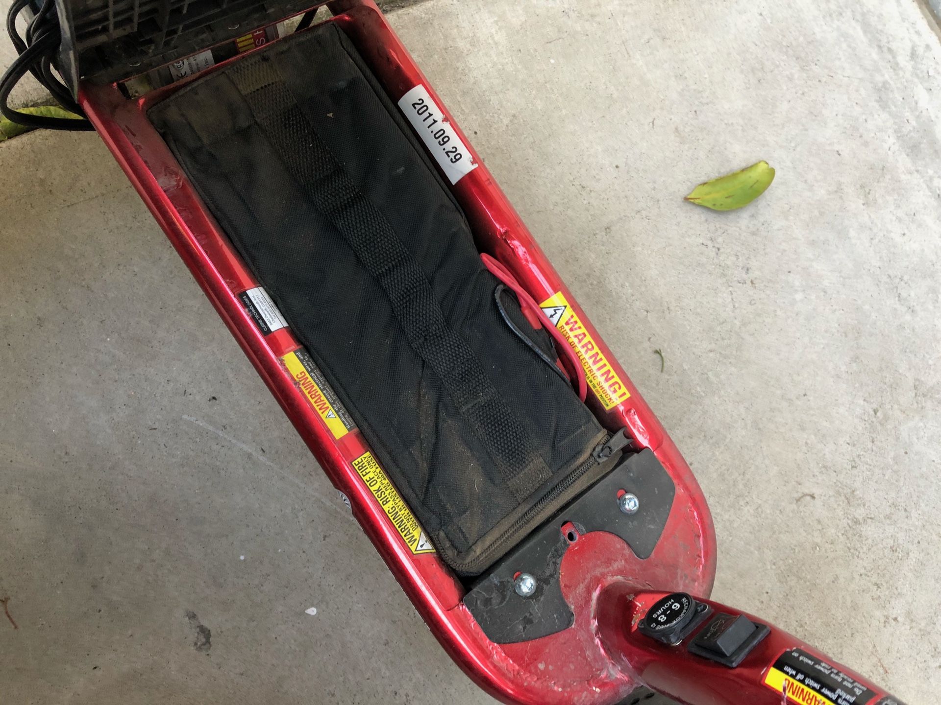 Razor EZIP 450 scooter for Sale in Chino Hills, CA OfferUp