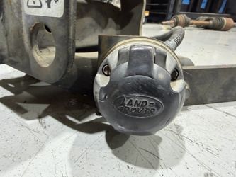 Land Rover discovery 2 hitch receiver with tow harness