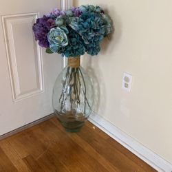 Vase With Or Without Flowers 