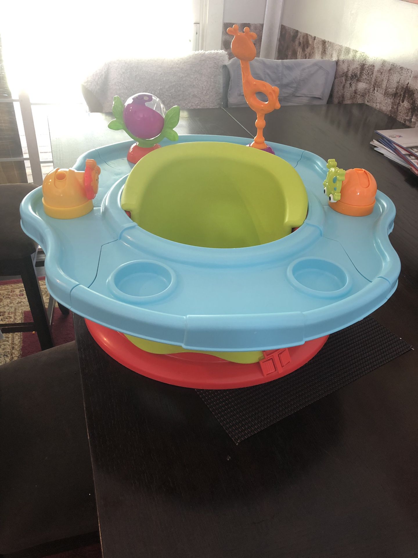 Infant/toddler feeding booster seat