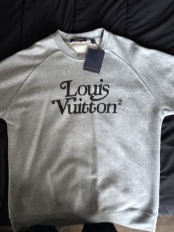 Louis Vuitton crewneck 3xl fits like XL