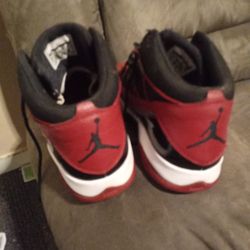 9.5 Jordan Red 