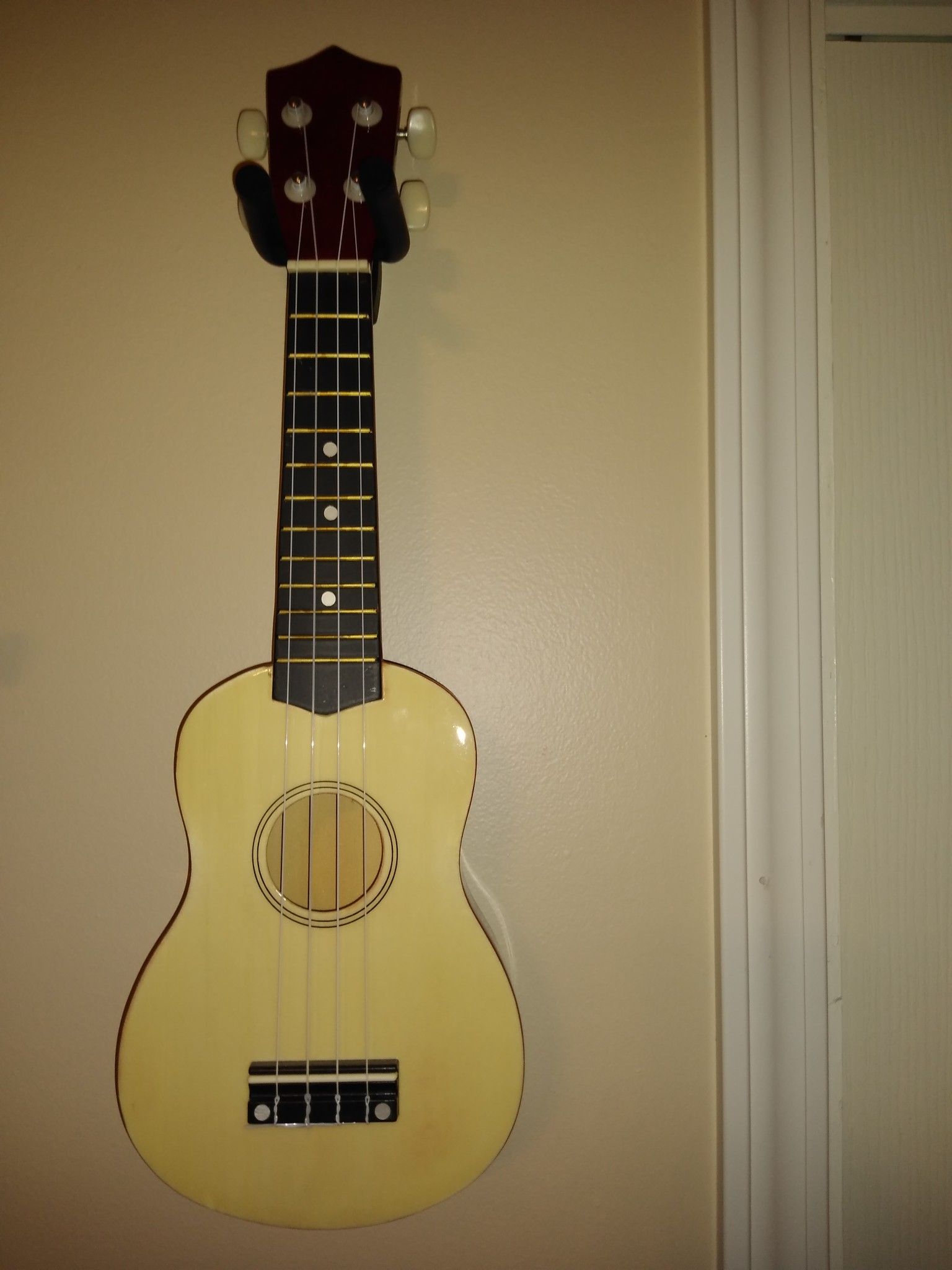 Kids ukulele