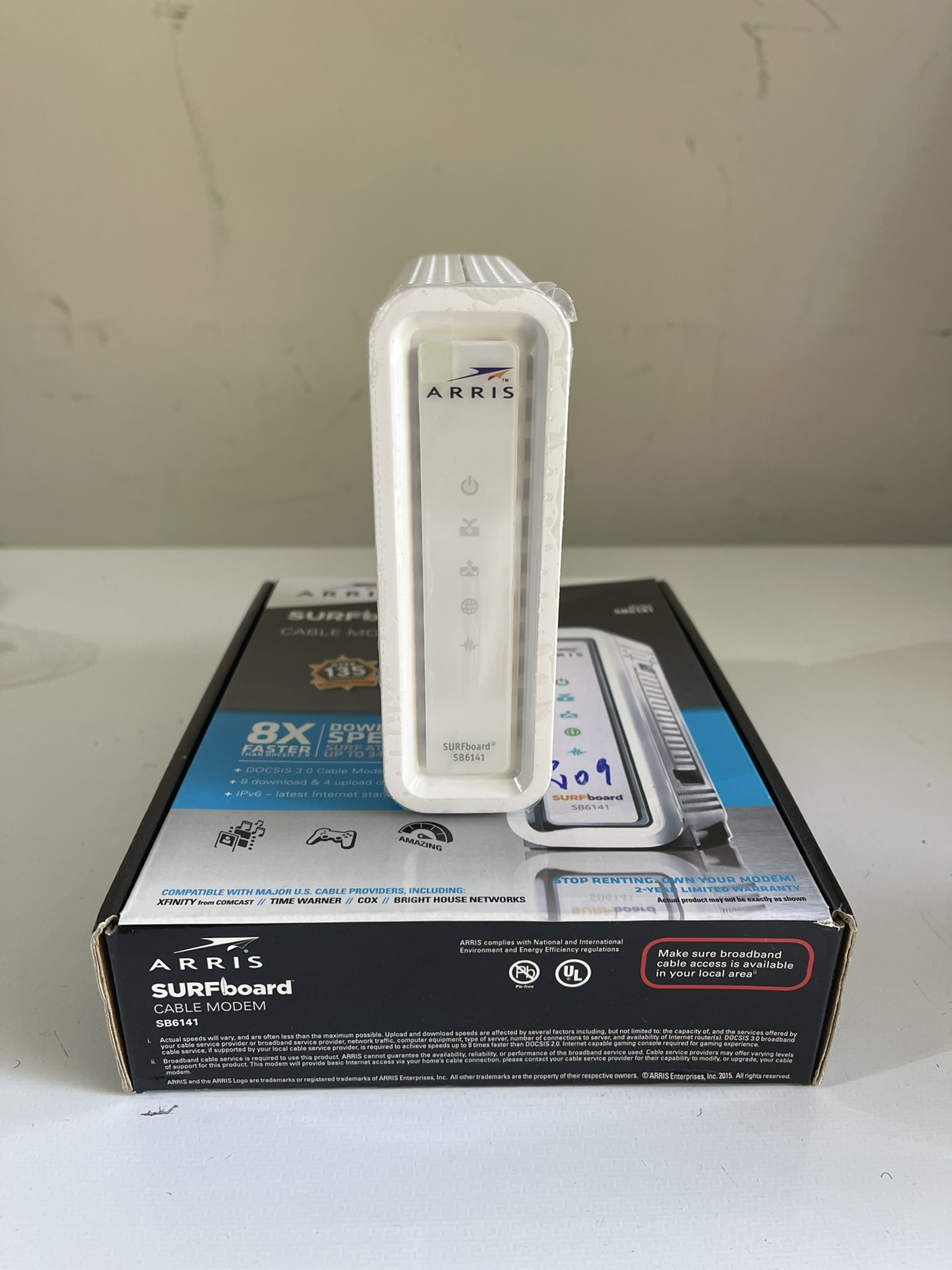 Arris SB6141 Cable Modem