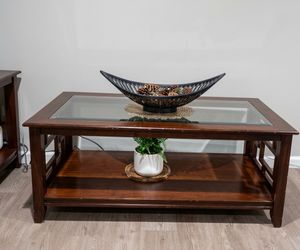 coffee table and side table for sale
