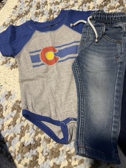 Infant Boys 12 Mos Clothing 6 Pc 