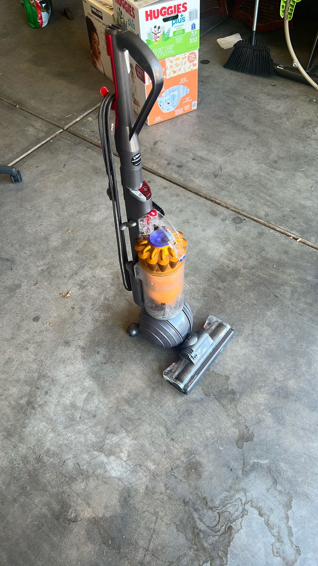 Dyson DC40