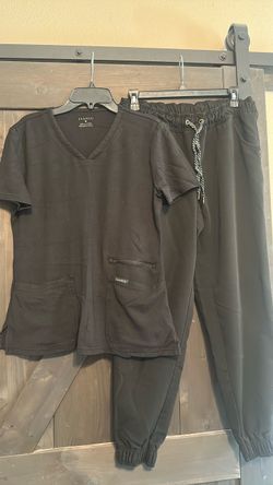 Jaanuu Black Scrub Set Medium