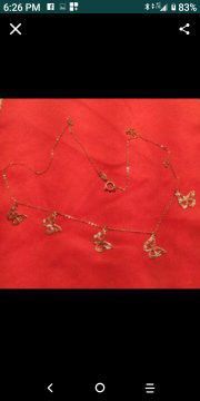 10k.gold. butterfly necklace