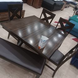 *Weekly Feature!!!*---Attractive Kelly Dining Table Sets W/4 Chairs And Bench---Delivery And Financing Available😉