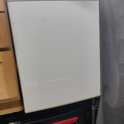 White Mini Fridge 