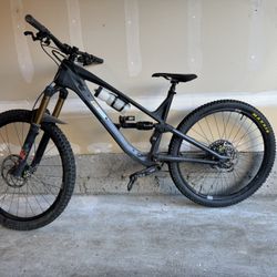 Mountain Bike