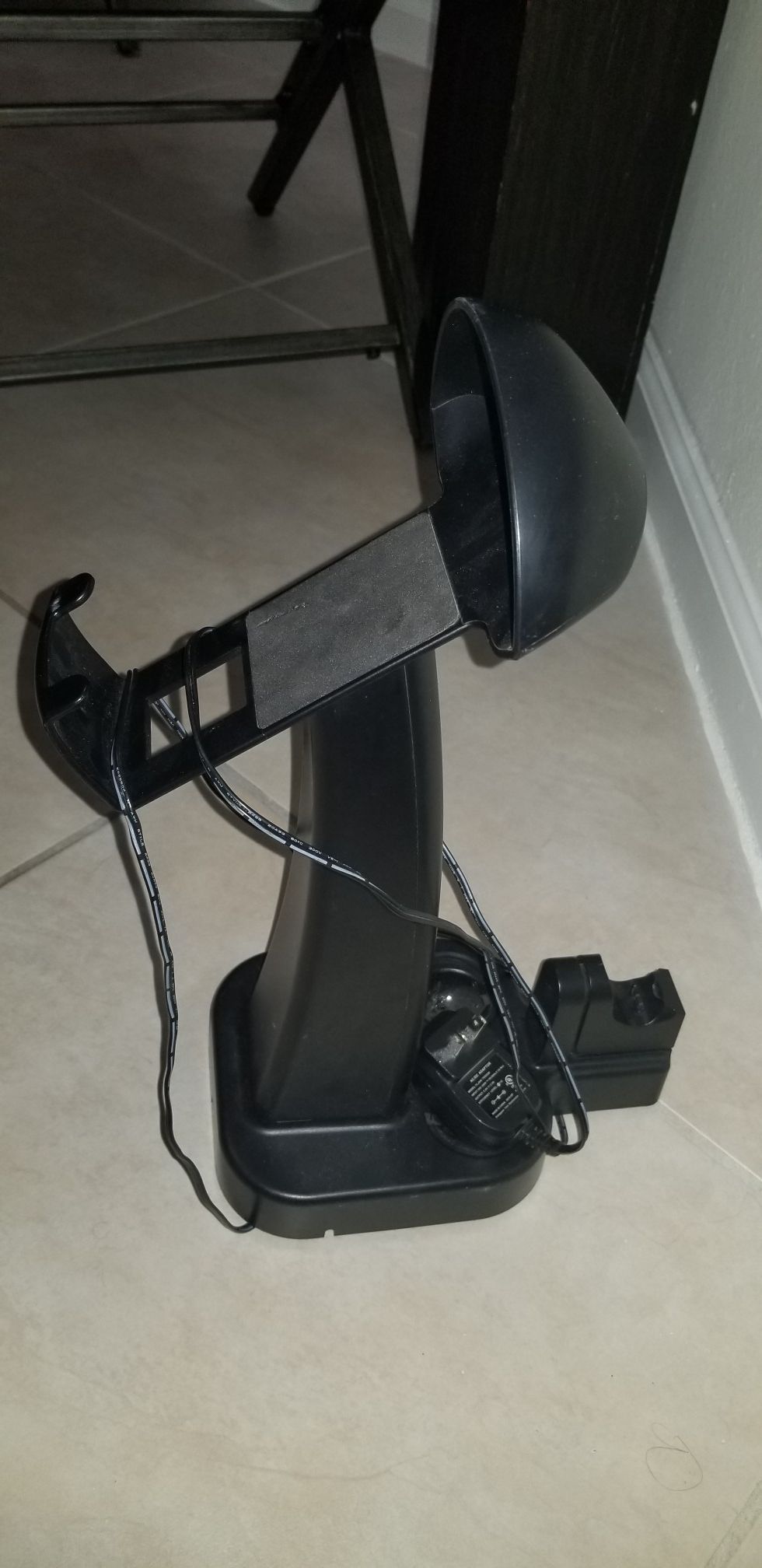 Headset headphone stand for playstation VR