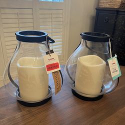 Set Of 2 Glass Hurricane Lanterns 
