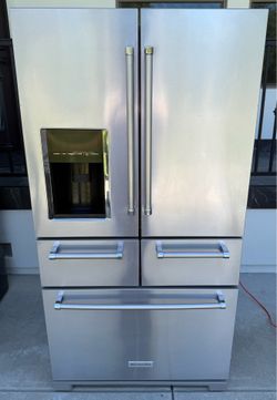 Refrigerator