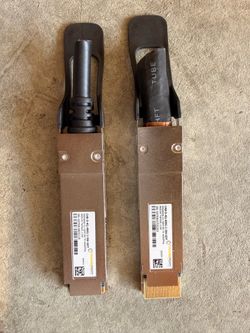 Lot of QSFP-DD / QSFP56 Connectors – No Cable – For Parts only