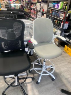 High gaming/desk chairs