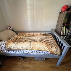 Convertible Bunk Bed (Twin Over Twin)