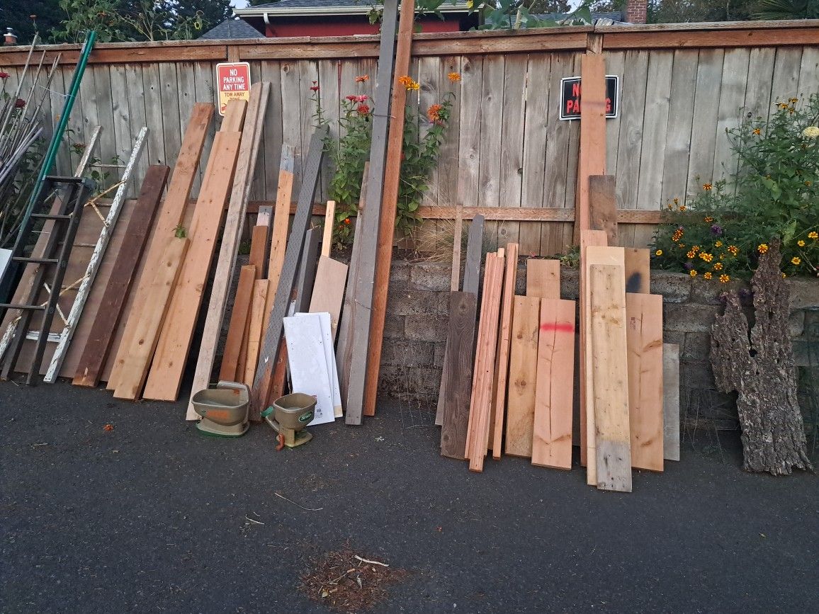 Free Wood And Stuff