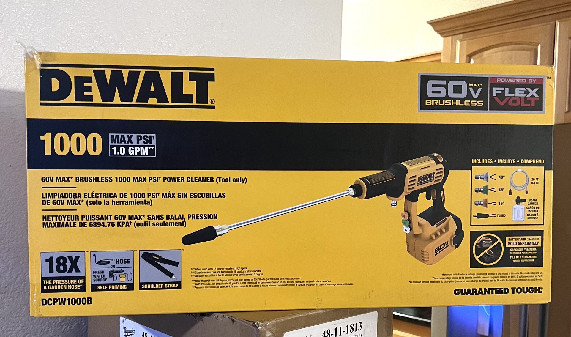 DEWALT FLEXVOLT 60V MAX 1000 PSI 1.0 GPM Cold Water Cordless Battery Power Cleaner (Tool Only)