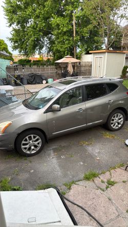 Nissan rogué 2011