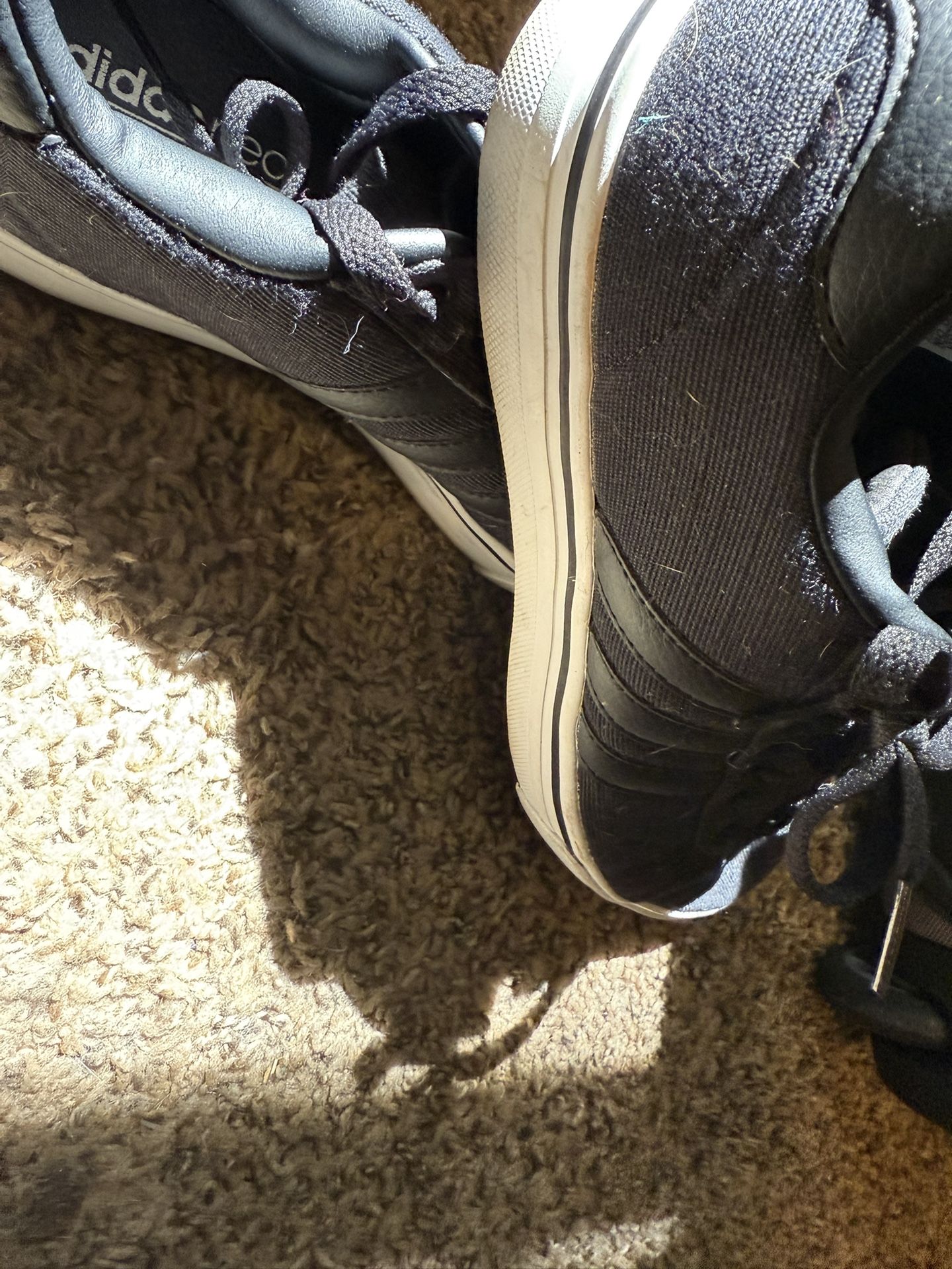 Adidas Tennis Shoe