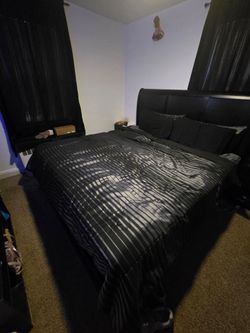 King Bed Set with Mattress and 2 Tv stands