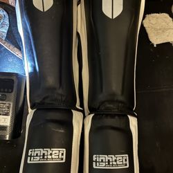 “Fighter” MMA martial arts shin guards