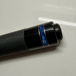 Mezz Avant Cue Butt (Irish linen Wrap) + Mezz Sigma Slim Shaft for