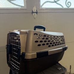 Pet carrier small