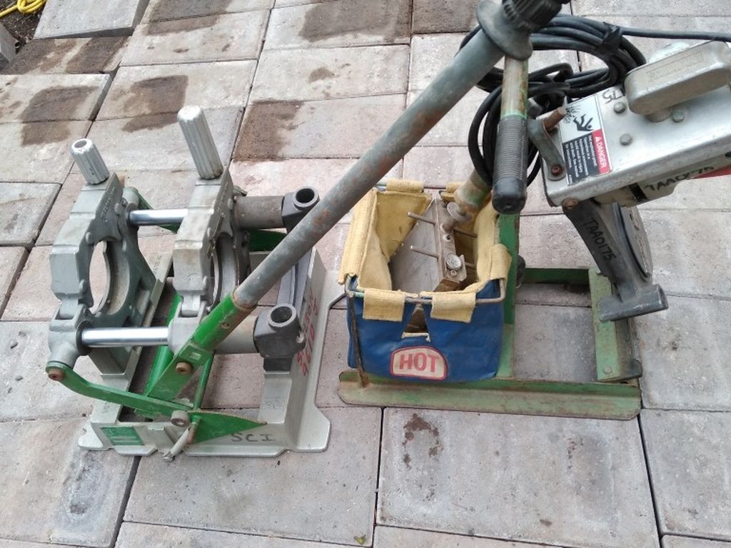 MCELROY PITBULL 14
PIPE FUSION MACHINE W/POWER FACER & HEATER